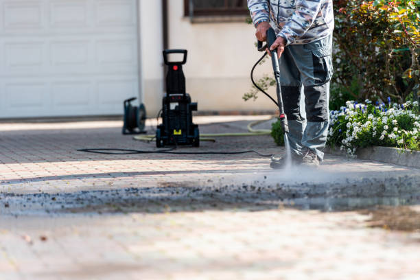 Best Garage Pressure Washing  in Lake Geneva, WI